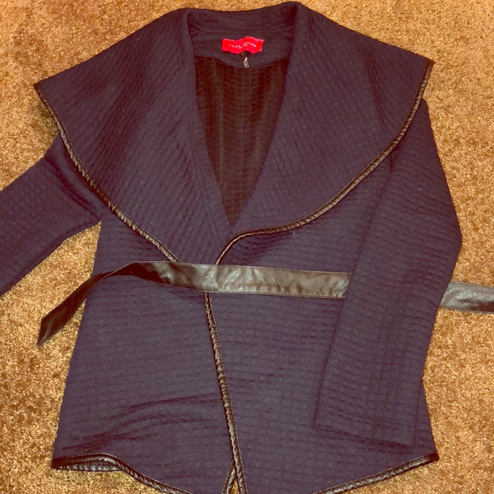 Navy blue with faux leather trim jacket 🧥